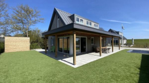 VZ949 Vakantie villa Kamperland